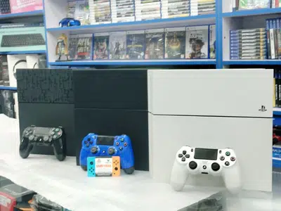 PlayStation 4 jailbreak 500 gb