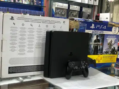 ps4 slim 500gb with complete box