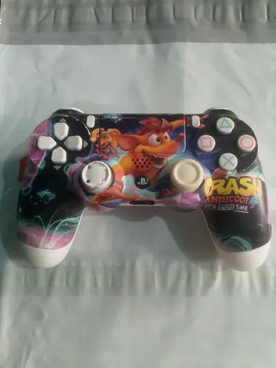 PS4 PlayStation controller
