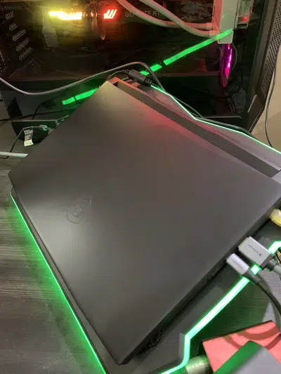 Gaming Laptop MSI Katana GF66 11ue RTX 3060 (i7 11th Gen)