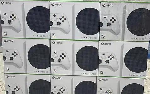 BRAND NEW XBOX SERIES S , WHOLE SALE RATE ONLY AT MY GAMES !