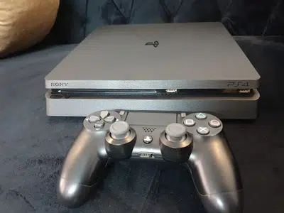 BRAND NEW PLAYSTATION 4 SLIM 1TB UP FOR SALE!!