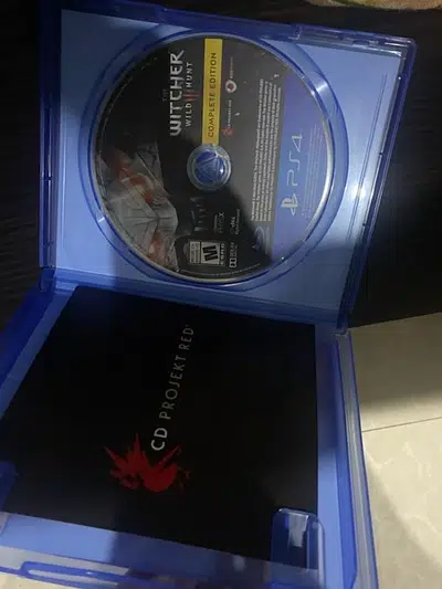 Witcher 3 game of the year edition ps4
