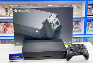 Xbox One X 1TB 4k Slightly Used With Box