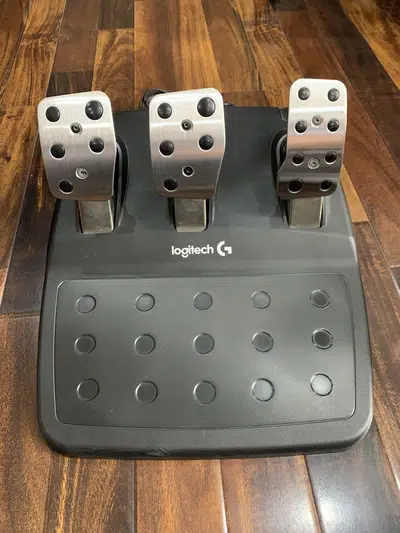 Logitech G920 with Addon Bundle