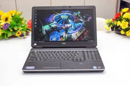 Dell Gaming laptop E6540 Core i7 with 2GB Graphic